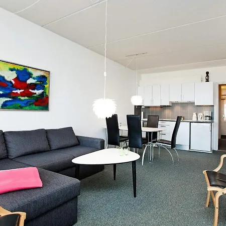 Xlviii Appartement *
